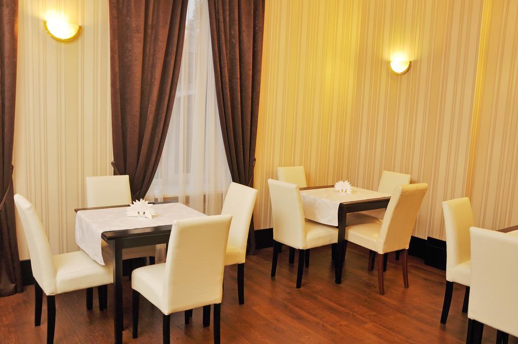 Hotel Business Apartments Dnipro Luaran gambar