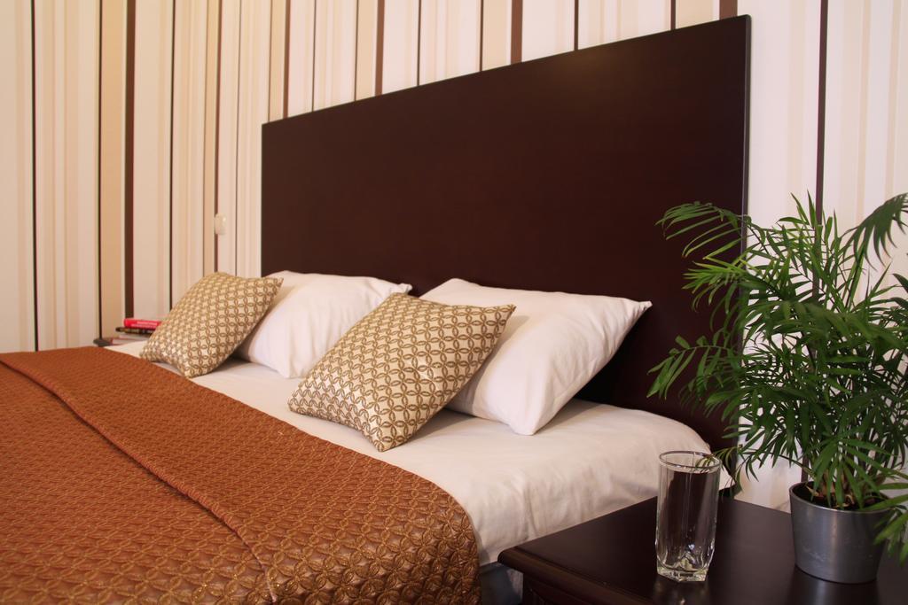 Hotel Business Apartments Dnipro Bilik gambar