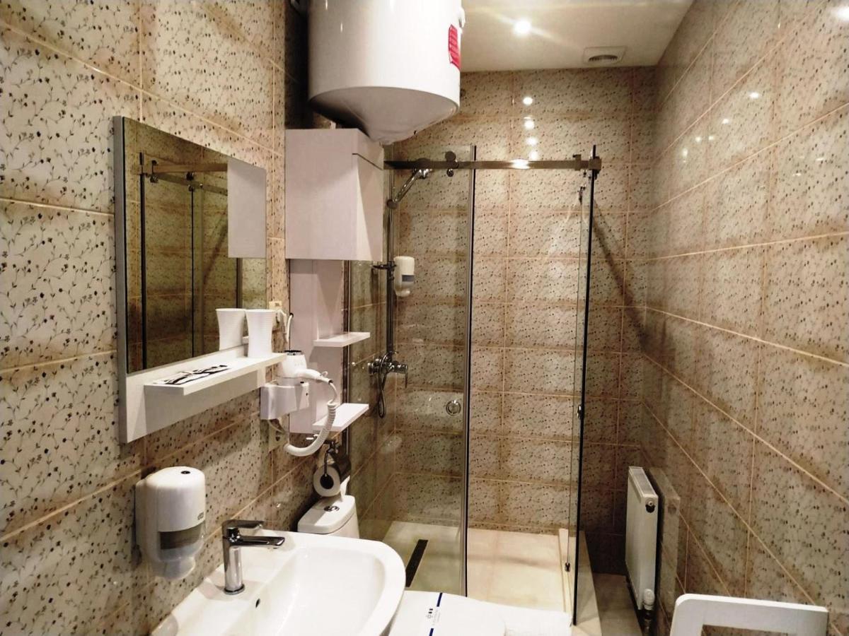 Hotel Business Apartments Dnipro Luaran gambar